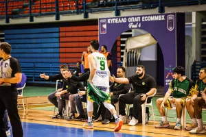 Εύκολα στον τελικό η ΑΕΚ 
