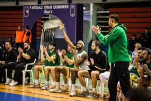 Εύκολα στον τελικό η ΑΕΚ 
