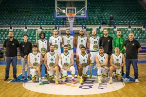 Εύκολα στον τελικό η ΑΕΚ 