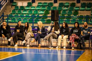 Εύκολα στον τελικό η ΑΕΚ 