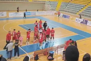 Ανατροπή στην ανατροπή και ισχνό προβάδισμα για Νέα Σαλαμίνα