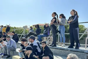 (ΦΩΤΟΣ Kerkida)/Κατάμεστο το Κοινοτικό γήπεδο Κολοσσίου 