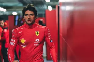 Επιστρέφει στο Grand Prix της Αυστραλίας ο Κάρλος Σάινθ