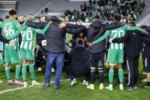 Θέλει… να εκμεταλλευτεί το ντέρμπι στο "ΑΕΚ Αρένα" 