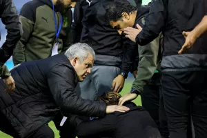 ΕΝΤΑΣΗ μετά το τέλος του ημιχρόνου - ΚΟΚΚΙΝΗ ο Τιουνέ (Φώτος)