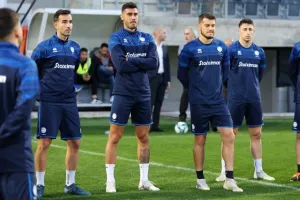 Νοκ άουτ ο Κάστανος, κλήση για Χρυσοστόμου (Φώτος)
