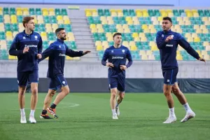 Νοκ άουτ ο Κάστανος, κλήση για Χρυσοστόμου (Φώτος)
