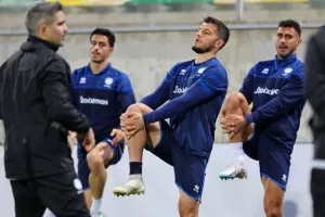 Νοκ άουτ ο Κάστανος, κλήση για Χρυσοστόμου (Φώτος)