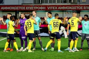 Οθέλλος - ΑΕΛ: "Χ"αμένα πέναλτι η μία, πολύτιμο βαθμό ο άλλος (Φώτος)
