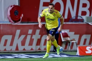 Οθέλλος - ΑΕΛ: "Χ"αμένα πέναλτι η μία, πολύτιμο βαθμό ο άλλος (Φώτος)
