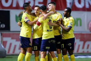 Οθέλλος - ΑΕΛ: "Χ"αμένα πέναλτι η μία, πολύτιμο βαθμό ο άλλος (Φώτος)