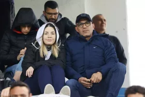 Ανόρθωση-ΑΕΚ: Μια ανάσα από την κορυφή με γκολάρα Τόνγκια!