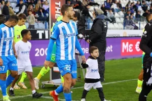 Ανόρθωση-ΑΕΚ: Μια ανάσα από την κορυφή με γκολάρα Τόνγκια!