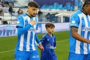 Ανόρθωση-ΑΕΚ: Μια ανάσα από την κορυφή με γκολάρα Τόνγκια!