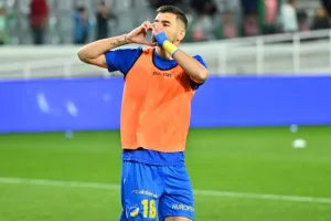 Άρης-ΑΠΟΕΛ: Με Γκομίς και Μαγιαμπέλα έκλεισε η… "ψαλίδα" στους 3 βαθμούς