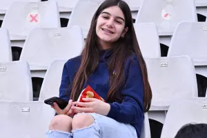 Ο κόσμος του ΑΠΟΕΛ στο ΓΣΠ (φωτορεπορτάζ)