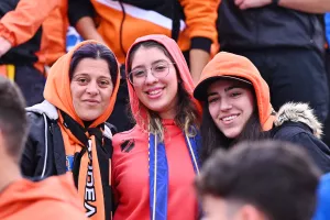 Ο κόσμος του ΑΠΟΕΛ στο ΓΣΠ (φωτορεπορτάζ)