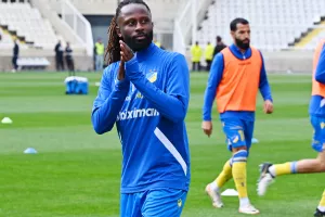 ΑΠΟΕΛ-Ομόνοια: Πράσινο... το "αιώνιο" και στο -5 από την 1η θέση! (φώτος)