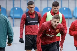 Με την έγνοια στους διεθνείς 