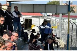 (ΦΩΤΟΣ Kerkida)/Κατάμεστο το Κοινοτικό γήπεδο Κολοσσίου 