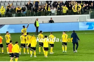 (ΦΩΤΟ Kerkida) Η αντίδραση Ντε Λούκας, μετά το χθεσινό ντέρμπι 