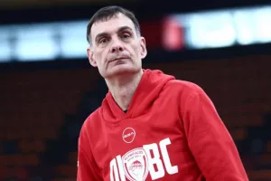 Μπαρτζώκας: «Πάντα γίνεσαι υπερόπτης όταν κερδίζεις»
