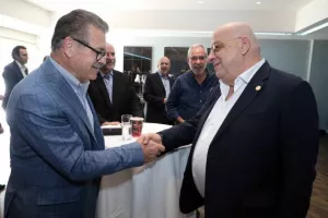 Ιστορική μέρα για το ΑΠΟΕΛ- Η παρουσίαση για το ιδιόκτητο γήπεδο / "Θα είναι στολίδι" (ΒΙΝΤΕΟ/ΦΩΤΟΣ)