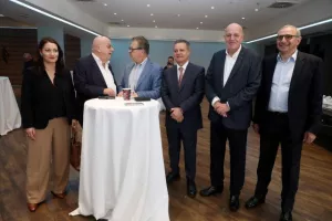 Ιστορική μέρα για το ΑΠΟΕΛ- Η παρουσίαση για το ιδιόκτητο γήπεδο / "Θα είναι στολίδι" (ΒΙΝΤΕΟ/ΦΩΤΟΣ)