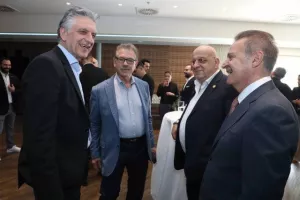 Ιστορική μέρα για το ΑΠΟΕΛ- Η παρουσίαση για το ιδιόκτητο γήπεδο / "Θα είναι στολίδι" (ΒΙΝΤΕΟ/ΦΩΤΟΣ)