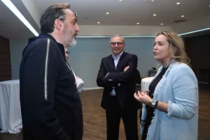 Ιστορική μέρα για το ΑΠΟΕΛ- Η παρουσίαση για το ιδιόκτητο γήπεδο / "Θα είναι στολίδι" (ΒΙΝΤΕΟ/ΦΩΤΟΣ)