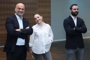 Ιστορική μέρα για το ΑΠΟΕΛ- Η παρουσίαση για το ιδιόκτητο γήπεδο / "Θα είναι στολίδι" (ΒΙΝΤΕΟ/ΦΩΤΟΣ)