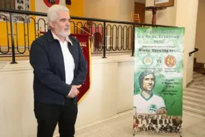 Ομόνοια και ΕΑΣ τίμησαν Νίκο Χαραλάμπους (φώτος)