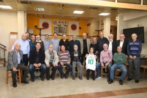 Ομόνοια και ΕΑΣ τίμησαν Νίκο Χαραλάμπους (φώτος)