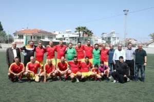 Ομόνοια και ΕΑΣ τίμησαν Νίκο Χαραλάμπους (φώτος)