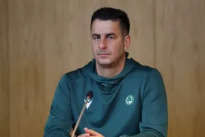 Ομονοιάτικο κάλεσμα για την φιέστα/"Αυτή η ομάδα αξίζει το χειροκρότημα του κόσμου"