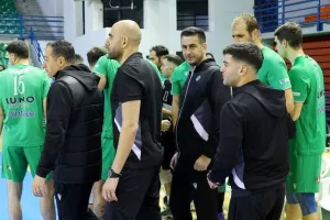 Βλέπει... τελικό η Ομόνοια