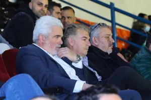 Βλέπει... τελικό η Ομόνοια