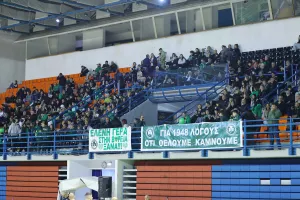 Γιορτινή ατμόσφαιρα από τους Ομονοιάτες!