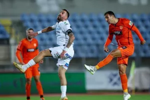 Καρμιώτισσα-Απόλλων: "Χ"ωρίς... θέαμα (φώτος)