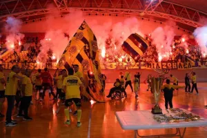 ΕΤΣΙ... το σήκωσε η ΑΕΛ! (Πανηγυρικό φωτορεπορτάζ)