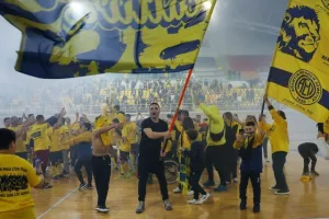 ΕΤΣΙ... το σήκωσε η ΑΕΛ! (Πανηγυρικό φωτορεπορτάζ)
