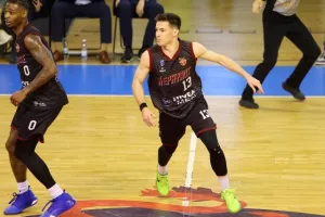 Τρομερή ματσάρα και Κυπελλούχος ο Κεραυνός! (φώτος)