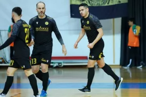 Θρίαμβος με εξάρα και Κυπελλούχος - Νταμπλούχος η ΑΕΛ! (φώτος)