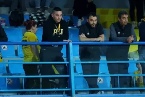 Θρίαμβος με εξάρα και Κυπελλούχος - Νταμπλούχος η ΑΕΛ! (φώτος)