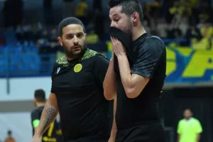 Θρίαμβος με εξάρα και Κυπελλούχος - Νταμπλούχος η ΑΕΛ! (φώτος)