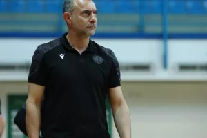 Θρίαμβος με εξάρα και Κυπελλούχος - Νταμπλούχος η ΑΕΛ! (φώτος)
