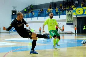 Θρίαμβος με εξάρα και Κυπελλούχος - Νταμπλούχος η ΑΕΛ! (φώτος)