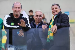 (Φωτορεπορτάζ) Ο κόσμος της ΑΕΚ στην "Αρένα"