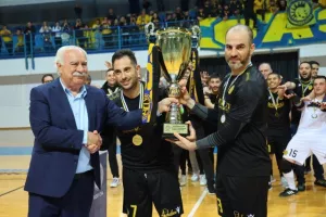 Η απονομή στους Κυπελλούχους! (Φώτος/Βίντεο Kerkida)