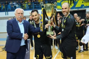 Η απονομή στους Κυπελλούχους! (Φώτος/Βίντεο Kerkida)